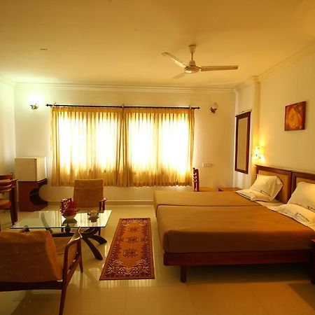 Sea Queen Hotel Kozhikode Luaran gambar