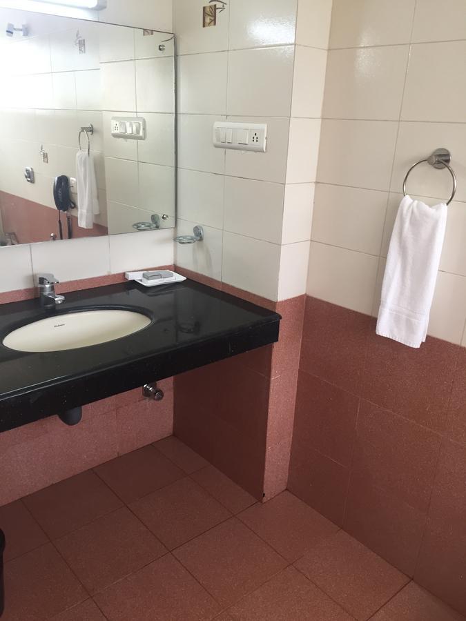 Sea Queen Hotel Kozhikode Luaran gambar